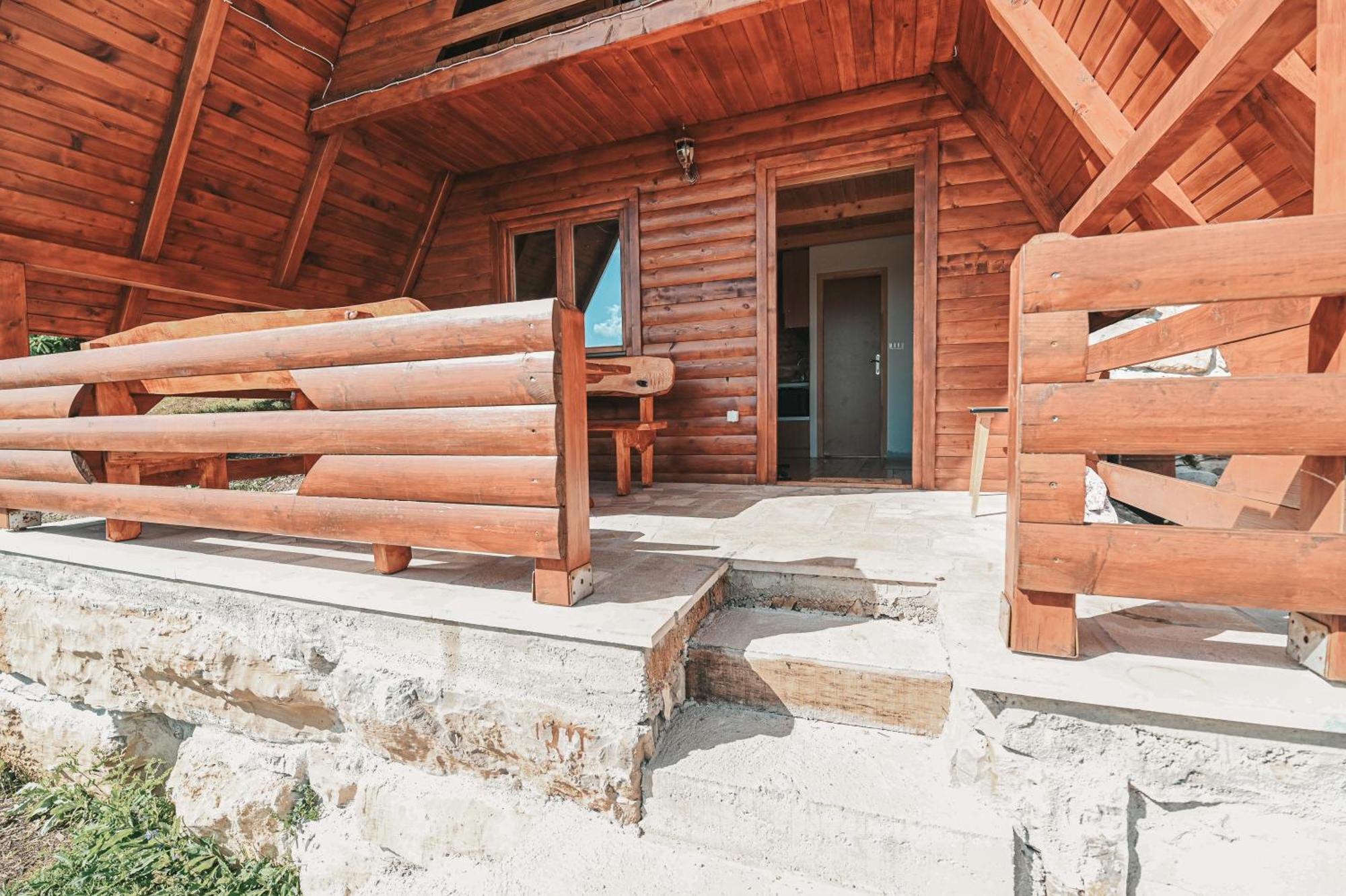 Domacinstvo Braca Rebic Villa Gacko Exterior photo