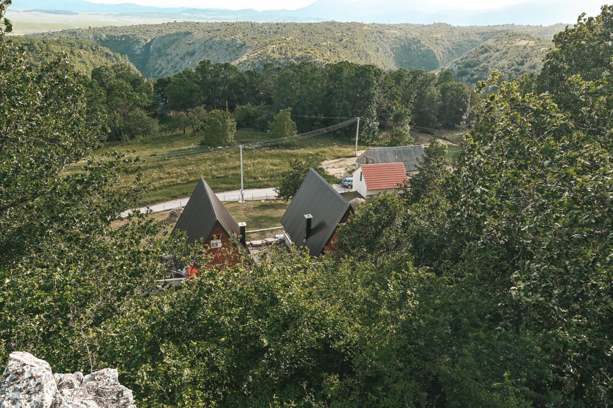 Domacinstvo Braca Rebic Villa Gacko Exterior photo